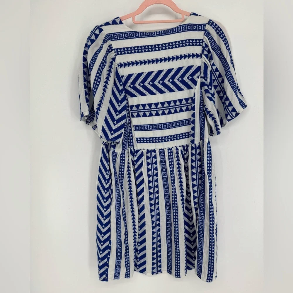 Old Navy Women's Royal Blue and  White Patterned Mini Dress Size Medium - Picture 2 of 5